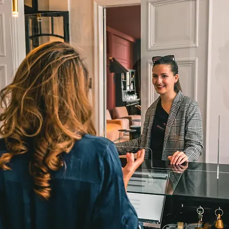 't Sandt Hotell Antwerpen
